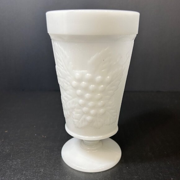 Anchor Hocking White Milk Glass Footed Tumbler Goblet Grape Vine Design Set of 6 - Picture 3 of 5